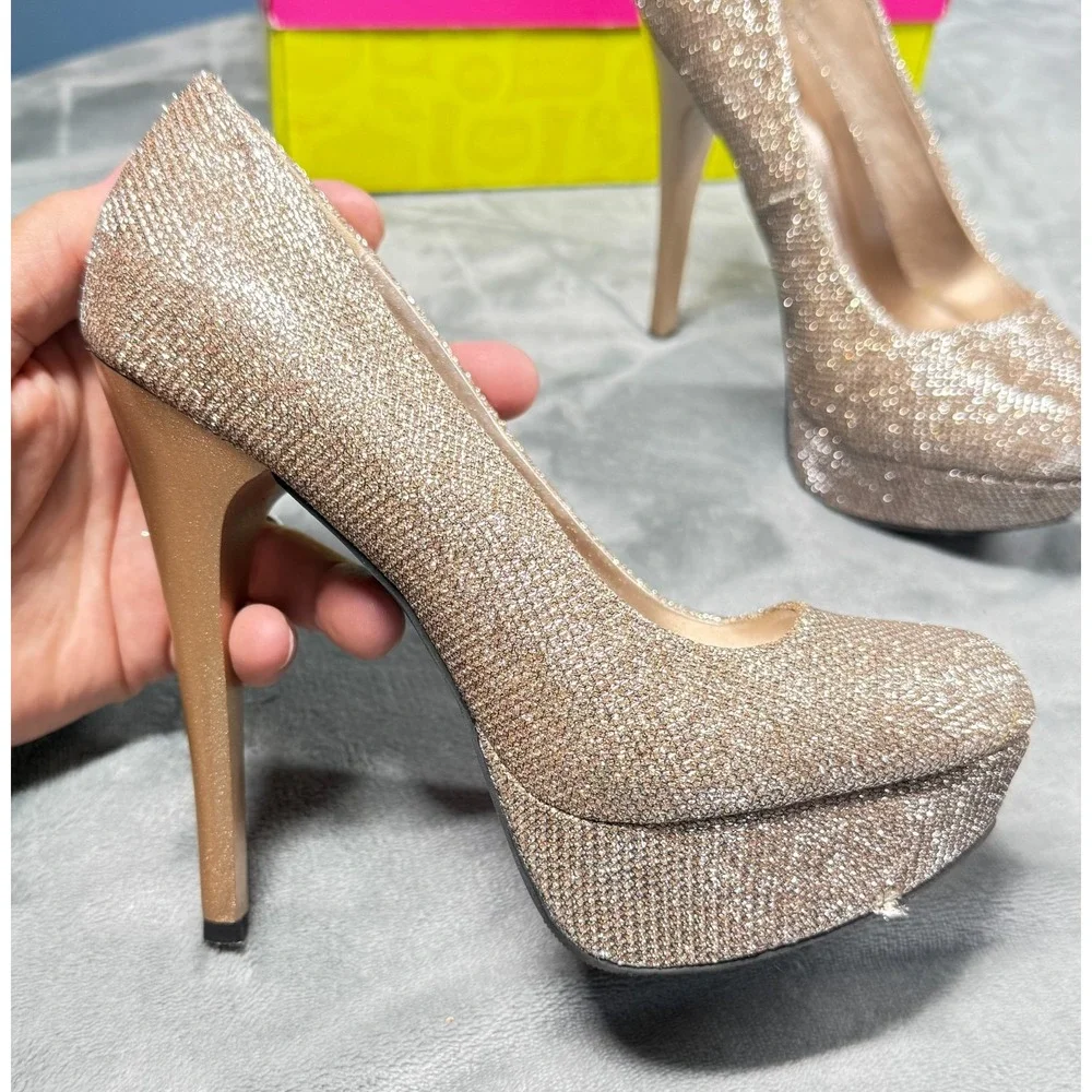 Charlotte Russe Sin-01 Womens 6 Champagne Glitter Platform Pump Heels